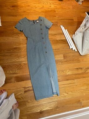 Casual Light Blue Denim Midi Dress with Side Buttons